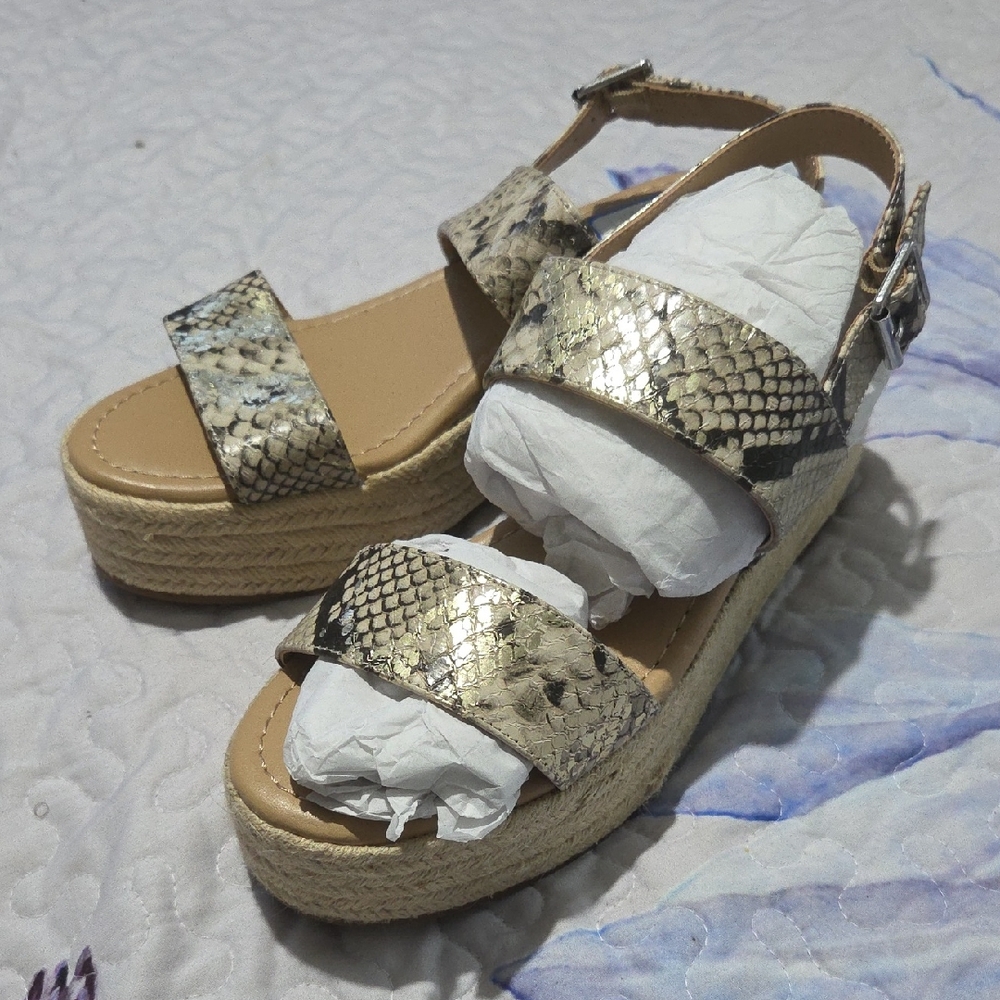 Steve Madden Beige Snakeskin Espadrilles
